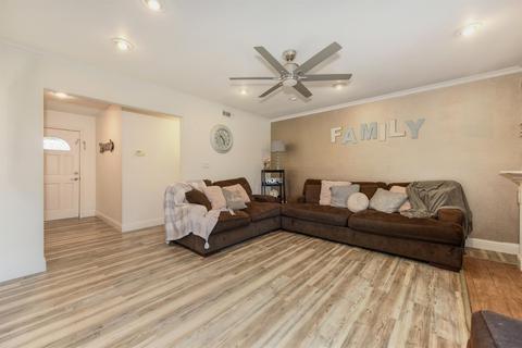 5413 Carden Way, Carmichael, CA 95608 photo 2