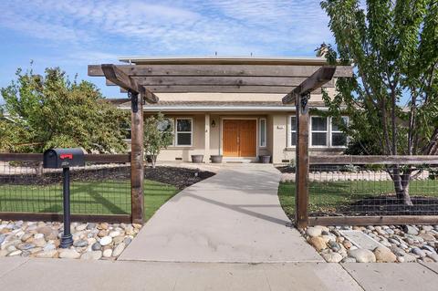2208 Gateway Cir, Lodi, CA 95240 photo 4