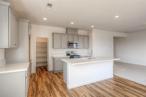 4056 Larner, Olivehurst, CA 95961 photo 6