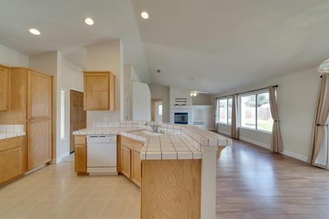 429 Trudy Ct, Ripon, CA 95366 photo 14