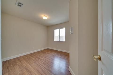 429 Trudy Ct, Ripon, CA 95366 photo 23