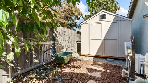 4101 Keepsake Dr, Modesto, CA 95356 photo 3