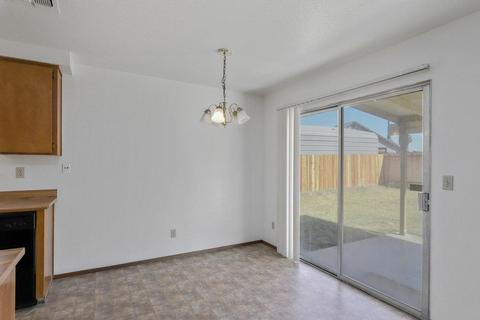 1802 Willert Dr, Turlock, CA 95380 photo 8