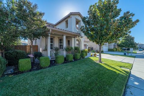 1664 Hometown Ln, Manteca, CA 95337 photo 2