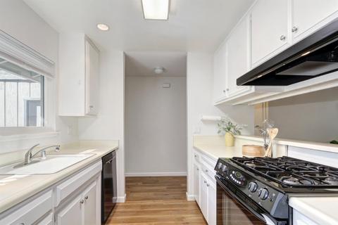 121 Huerta Pl, Davis, CA 95616 photo 17