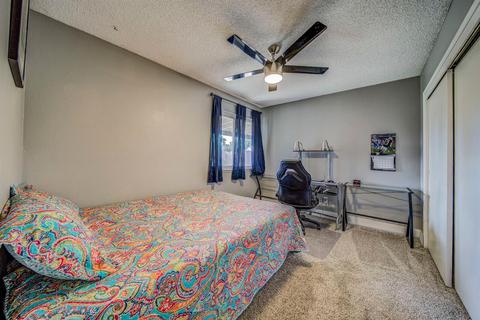 6314 Madison Ave, Carmichael, CA 95608 photo 17