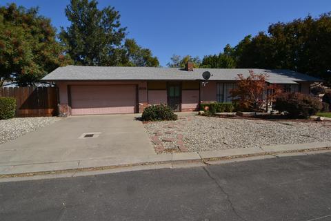 1225 Chadwick Ct, Modesto, CA 95350 photo 2