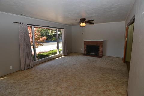 1225 Chadwick Ct, Modesto, CA 95350 photo 5
