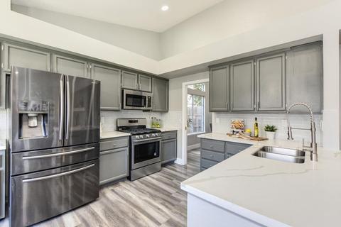 8350 Clear Corrie Ct, Antelope, CA 95843 photo 22
