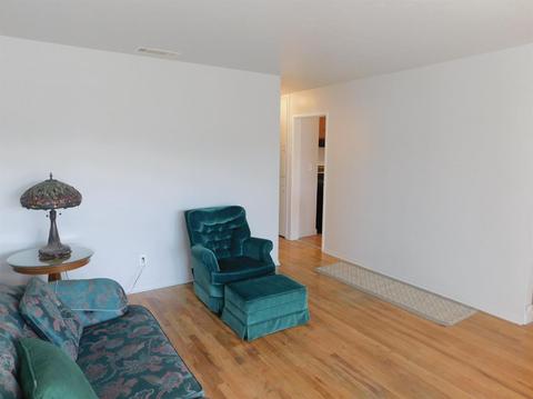 1706 S School St, Lodi, CA 95240 photo 5