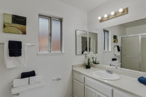 1816 Innsbrook Dr, Modesto, CA 95350 photo 24
