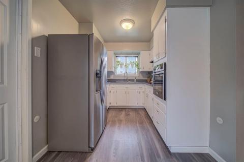 4395 Twain Dr, Olivehurst, CA 95961 photo 6