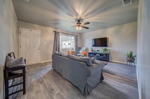 4395 Twain Dr, Olivehurst, CA 95961 photo 3