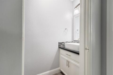 823 Taggert Ct, Modesto, CA 95351 photo 18
