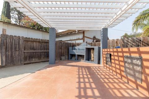 823 Taggert Ct, Modesto, CA 95351 photo 37
