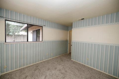 2012 Little Oak Way, Modesto, CA 95355 photo 8