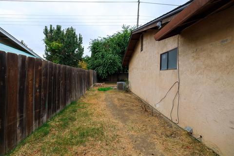 2012 Little Oak Way, Modesto, CA 95355 photo 17