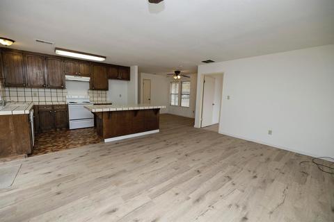 2012 Little Oak Way, Modesto, CA 95355 photo 4