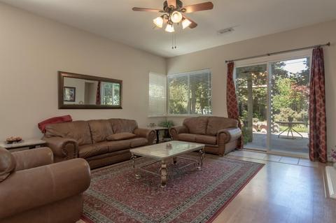 3340 Southgrove Ave, Modesto, CA 95355 photo 9