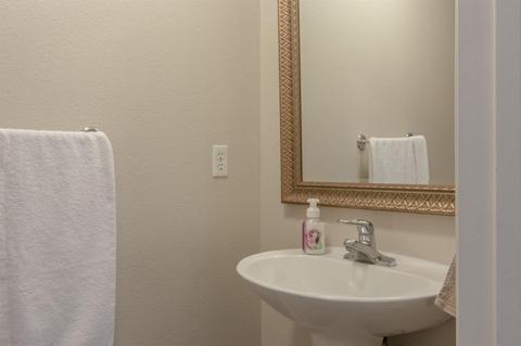 3340 Southgrove Ave, Modesto, CA 95355 photo 11