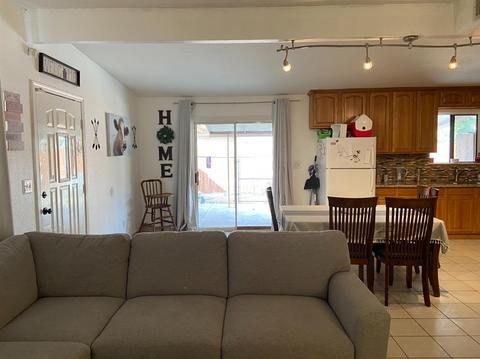 2027 Ellis St, Modesto, CA 95354 photo 3