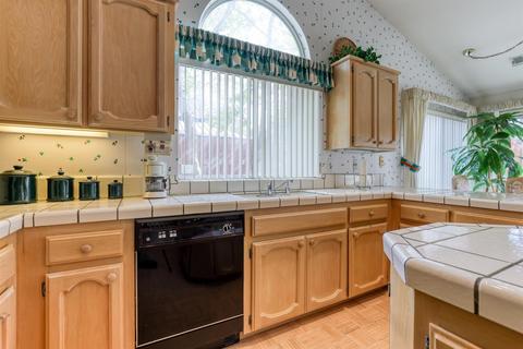 3042 Black Eagle Dr, Antelope, CA 95843 photo 13