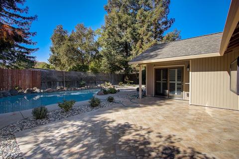 2721 Garfield Ave, Carmichael, CA 95608 photo 32