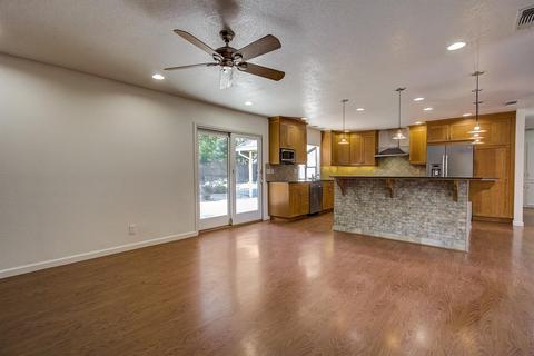 2721 Garfield Ave, Carmichael, CA 95608 photo 18