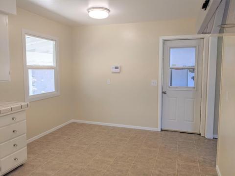 851 E D St, Oakdale, CA 95361 photo 11