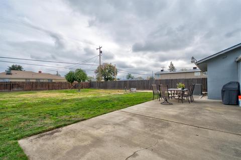 438 N Grant Ave, Manteca, CA 95336 photo 12