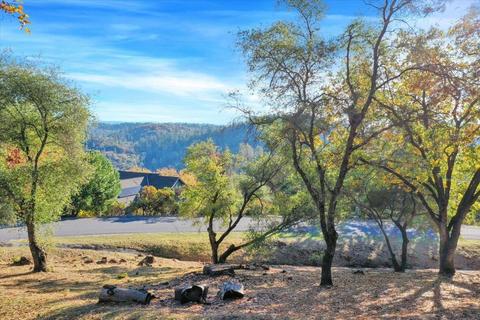 17880 Wallis Dr, Grass Valley, CA 95949 photo 5