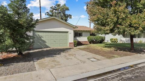 1817 Devin Dr, Modesto, CA 95355 photo 2