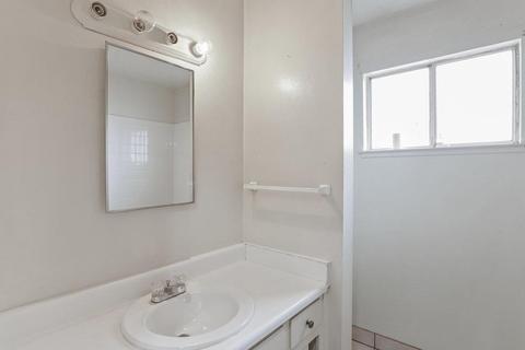 1817 Devin Dr, Modesto, CA 95355 photo 20