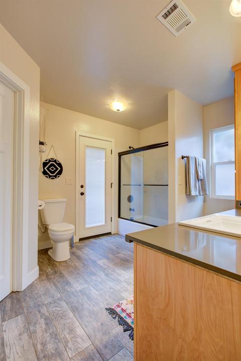 300 N Berkeley Ave, Turlock, CA 95380 photo 35