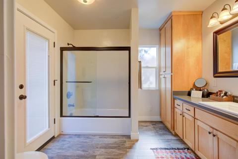 300 N Berkeley Ave, Turlock, CA 95380 photo 34