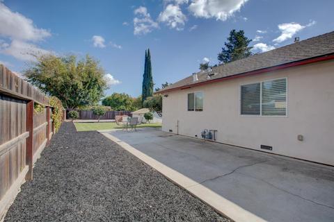 300 N Berkeley Ave, Turlock, CA 95380 photo 43