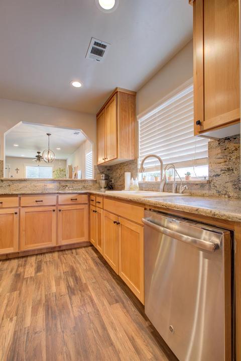 300 N Berkeley Ave, Turlock, CA 95380 photo 16