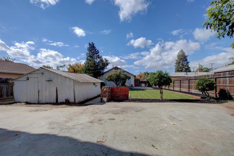 300 N Berkeley Ave, Turlock, CA 95380 photo 40