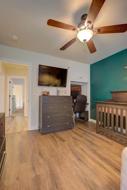 300 N Berkeley Ave, Turlock, CA 95380 photo 24