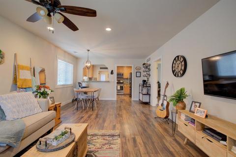 300 N Berkeley Ave, Turlock, CA 95380 photo 5