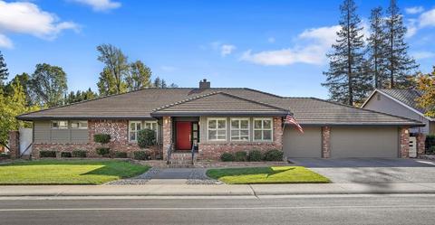 1440 Kingsford Dr, Carmichael, CA 95608 photo 1