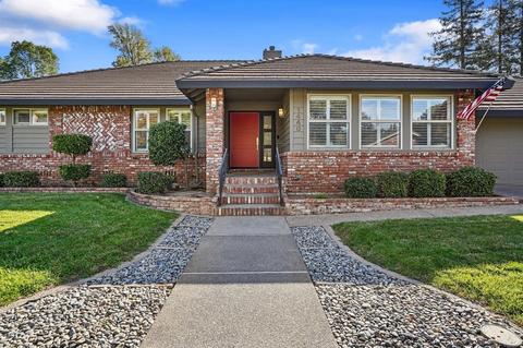 1440 Kingsford Dr, Carmichael, CA 95608 photo 4