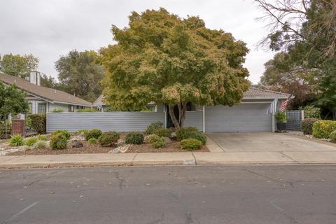 1236 River Bluff Dr, Oakdale, CA 95361 photo 1