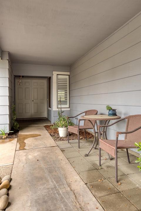 1236 River Bluff Dr, Oakdale, CA 95361 photo 4
