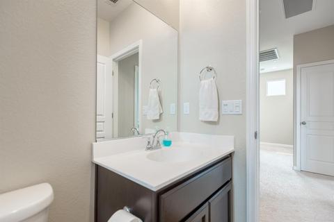 329 Dolcinea Ln, Manteca, CA 95336 photo 17