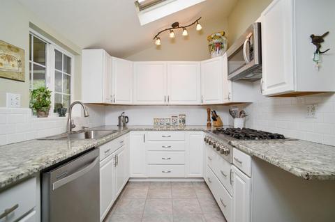 4921 Gibbons Dr, Carmichael, CA 95608 photo 6