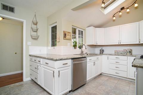4921 Gibbons Dr, Carmichael, CA 95608 photo 5