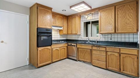 1713 Carver Rd, Modesto, CA 95350 photo 9