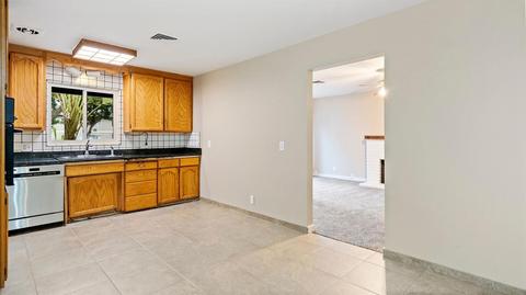 1713 Carver Rd, Modesto, CA 95350 photo 10