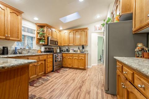 345 Shilling Ave, Lathrop, CA 95330 photo 18